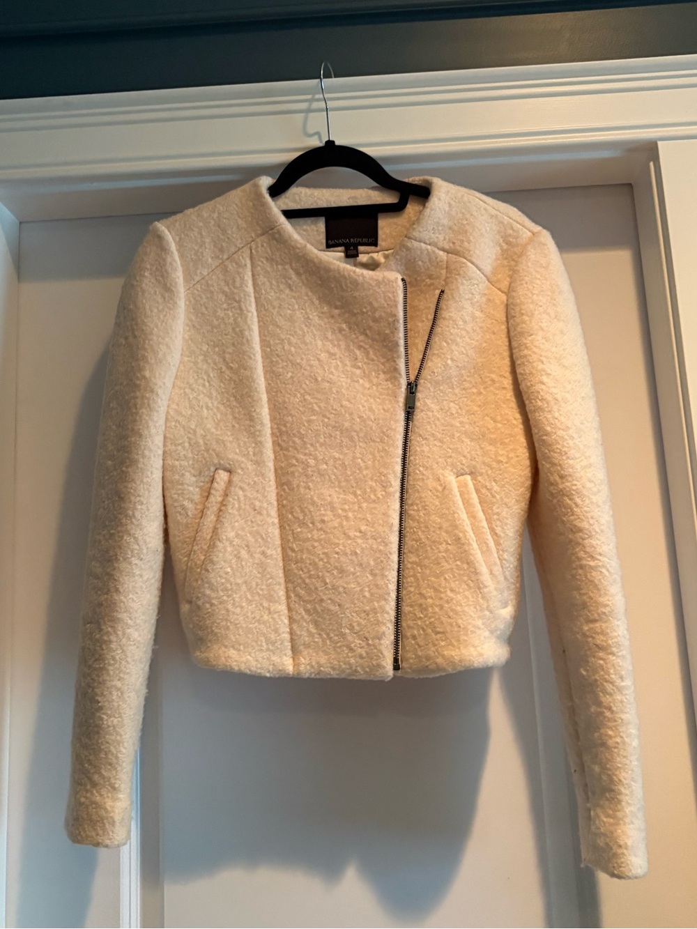 Banana Republic Women's Cream Bouclé Zip-Front Jacket